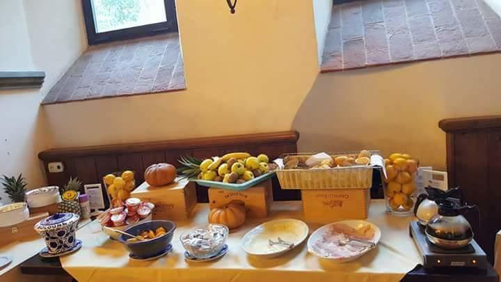 Villaggio Albergo San Lorenzo E Santa Caterina Pescia Zewnętrze zdjęcie